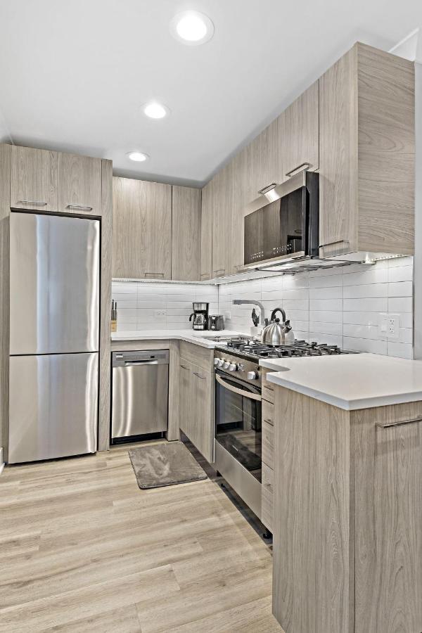 Sophisticated Studio Apartment With Modern Kitchen - Oakdale Od2 Rep Chicago Exteriör bild